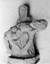 Ensemble de trois statues : Vierge de Pitié, sainte Marie Madeleine, sainte femme, église paroissiale Saint-Pérec (Lopérec)