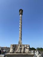 Croix de cimetière (Lanouée fusionnée en Forges de Lanouée en 2019)