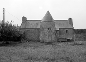 Manoir, Kerlois (Malguénac)