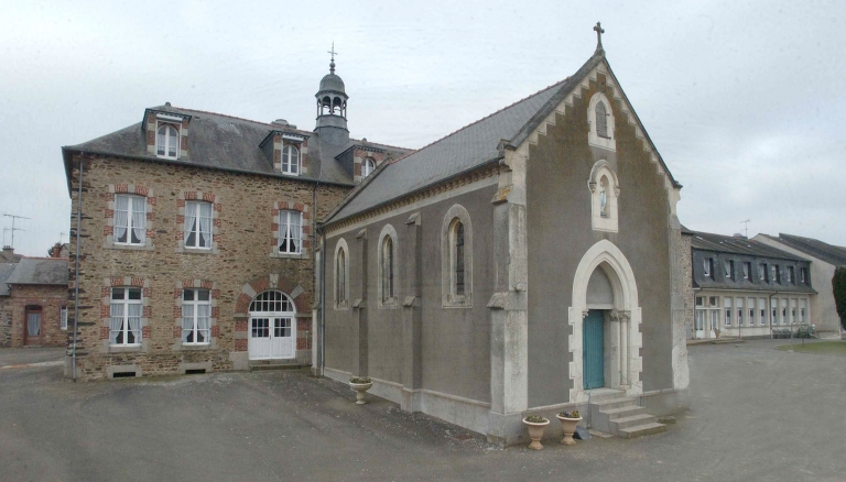 Hospice dit du Sacré Coeur, actuellement maison de retraite, rue Hyacinthe Hévin ; rue Normand d'Etrelles (Etrelles)