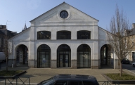 Halle, rue du Porche ;  rue des Ursulines ; rue de la Trinité (Châteaugiron)