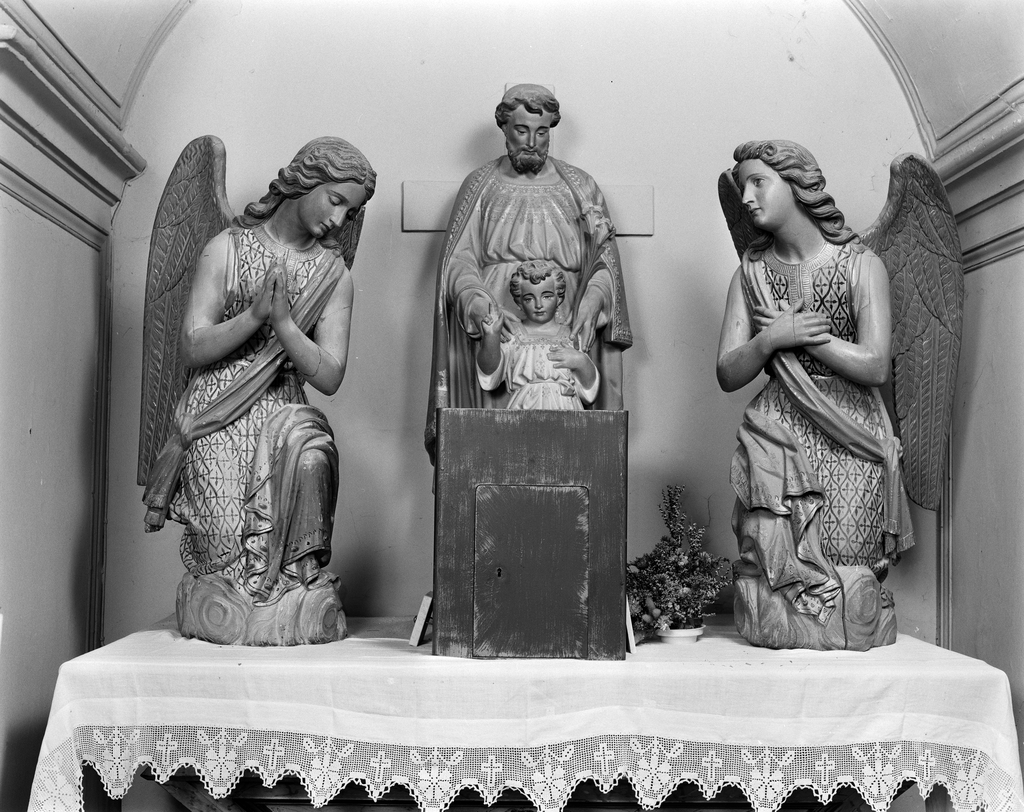 2 statues (paire) : anges, église paroissiale Saint-Gérand (Cléguer)