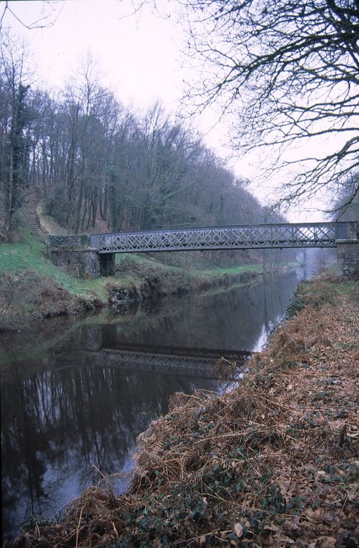 Passerelle de Ty Lostec (Glomel)