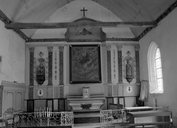 Autel, retable, tabernacle, gradins d'autel (2), (maître-autel, autel tombeau, retable architecturé), chapelle Saint-Méen (Colpo)