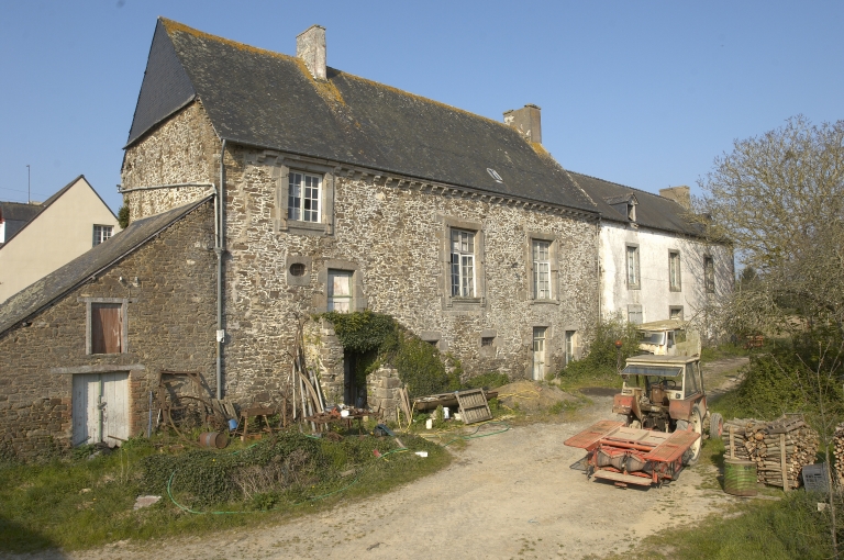 Manoir, Maupertuis (Saint-Guinoux)