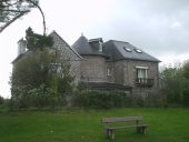 Ancien moulin à vent, dit le moulin de Sainte-Hélène, actuellement maison, rue de Sainte-Barbe (Paimpol)