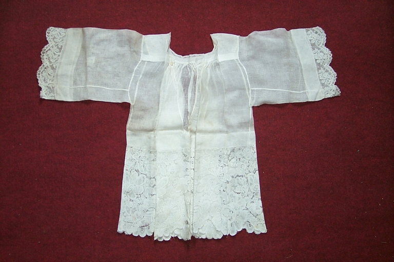 Surplis d'enfant de choeur (13)