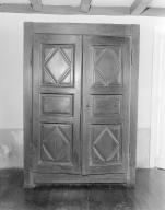 Armoire (2), presbytère (Saint-Gildas-de-Rhuys)