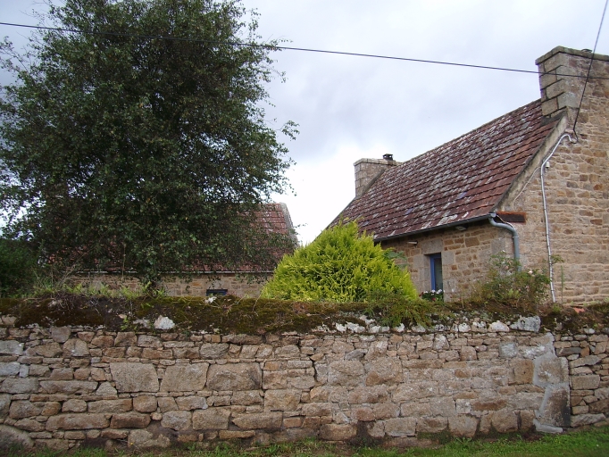 Maison, rue de l'Amiral de Cuverville, Crec'h-Bleiz (Penvénan)