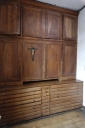 Meuble de sacristie et chasublier