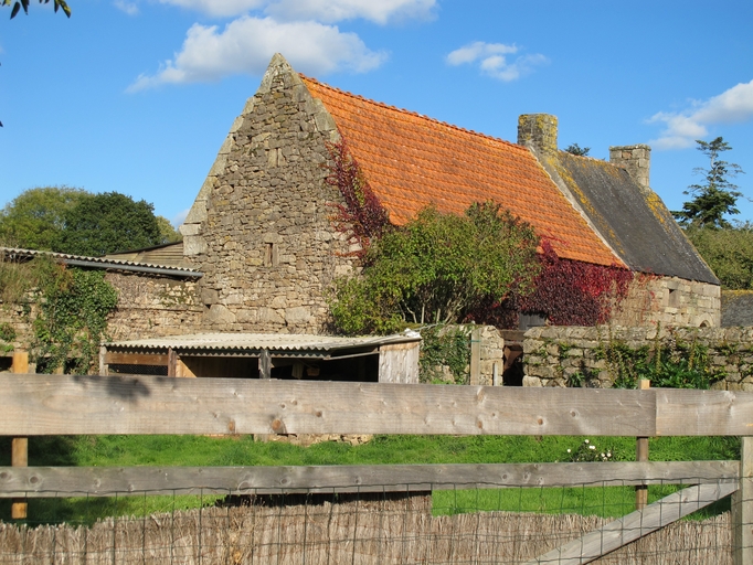 Ferme fortifiée de Lichevan (Lanvellec)