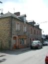 Alignement de maisons, rue du Général de Gaulle (Paimpont)