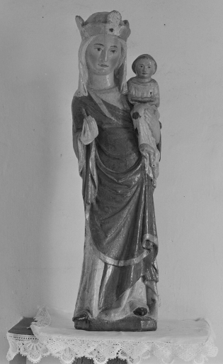 Statue : Vierge à l'Enfant, Lanthenac (La Ferrière fusionnée en Plémet en 2016)