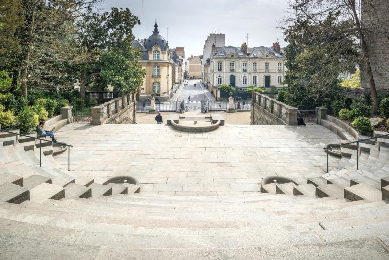 Escalier fontaine, Parc du Thabor (Rennes)
