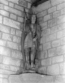 Statue (d'applique, grandeur nature) : saint Michel terrassant le dragon, chapelle de la Trinité (Plozévet)