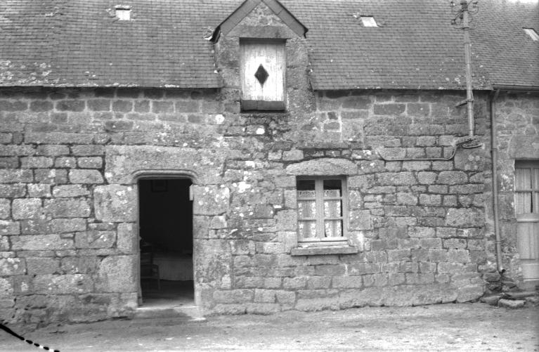 Ecart dit village de Saint-Yves (Lignol)
