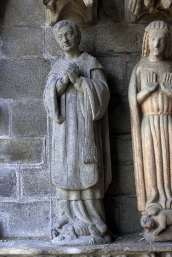 Ensemble de 2 statues : Le prieur Pierre Le Herpeux et le prieur Alphonse Saint-Pair