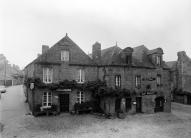 Les maisons et fermes de la commune de Locronan