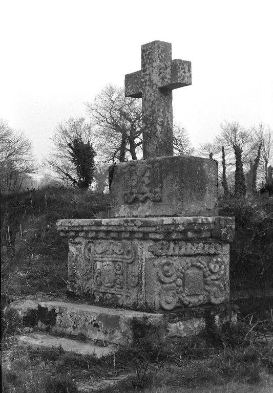 Croix de chemin, la Ville Robert (La Croix-Helléan)