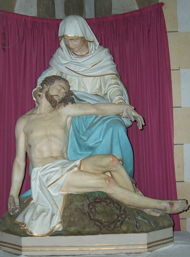 Statue : Vierge de Pitié