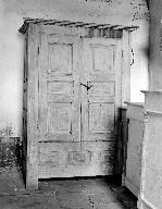 Armoire à coffre intérieur, chapelle Notre-Dame de Cartudo (Pluherlin)