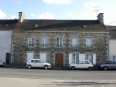 Ancienne gendarmerie, 73 rue de Rennes (Liffré)