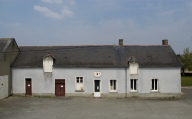 Alignement de fermes, rue du Stade, la Planche (Noyal-sur-Vilaine)