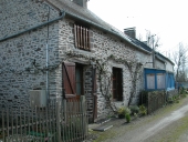 Ensemble de trois maisons, Roblin (Lillemer)