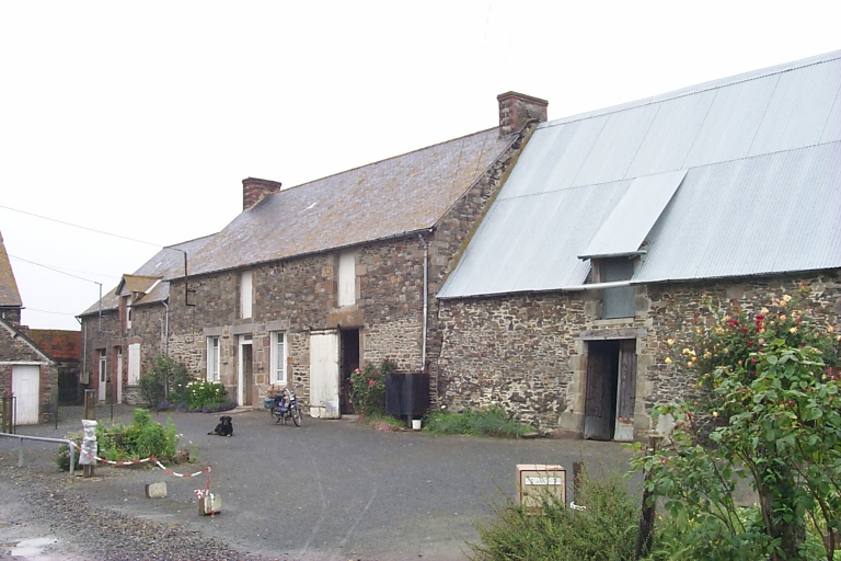 Ferme, la Grande Cour (La Fresnais)