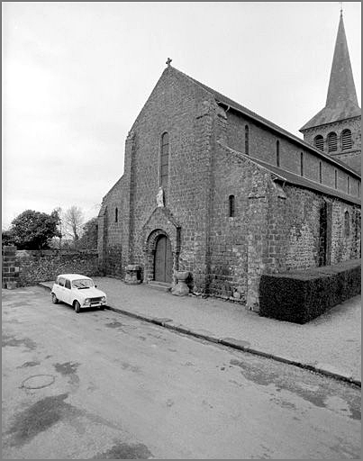 Prieuré de bénédictins, église paroissiale Notre-Dame, place de l'église (Hédé)