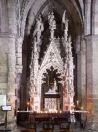 Tombeau de saint Yves (Tréguier)