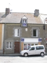Maison à boutique, 10 Rue du Général de Gaulle (Plerguer)