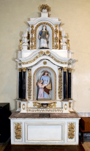 Ensemble de l'autel de sainte Anne : 2 degrés d'autel, autel, gradin d'autel, retable