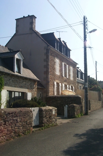 Maison, 33 rue de Toul-Broc'h (Ploubazlanec)