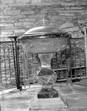 Fonts baptismaux et leur clôture, église Notre-Dame de la Tronchaye (Rochefort-en-Terre)