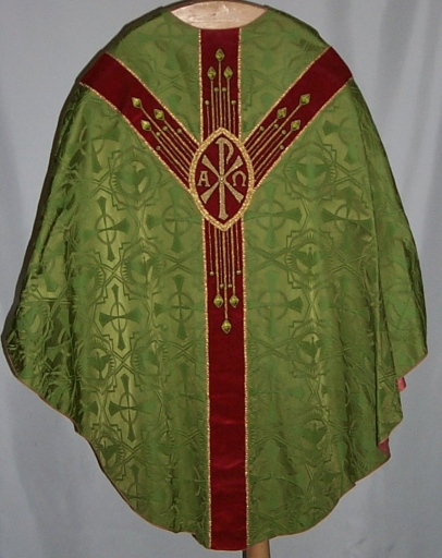 Ornement vert 7 : chasuble