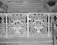 Clôture de choeur (table de communion), chapelle Saint-Michel de Brangolo (Theix fusionnée en Theix-Noyalo en 2016)
