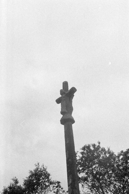 Croix monumentale, le Rest (Bégard)