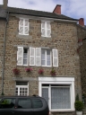 Maison, 22 place de la Mairie (Hédé)