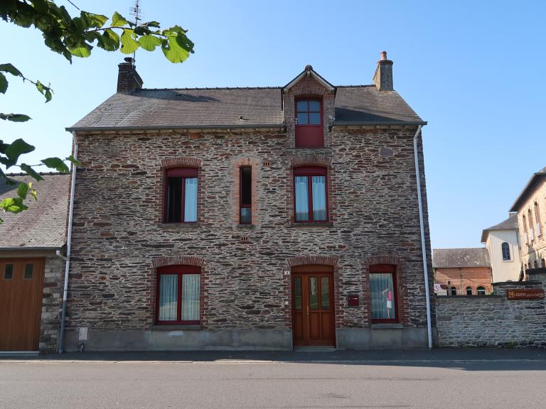 Les magasins de commerce de la commune du Sel-de-Bretagne