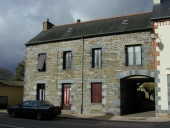 Maison, 17 rue Onffroy de la Rosière (Sixt-sur-Aff)