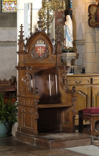 Fauteuil de célébrant