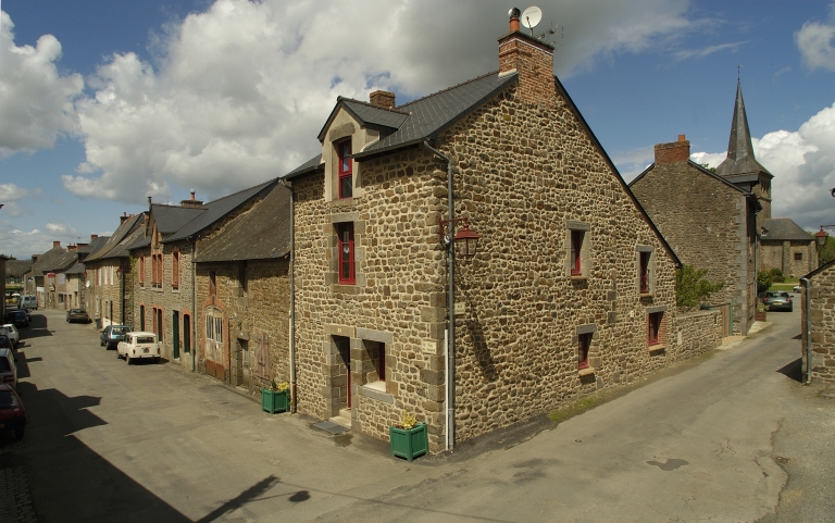 Rue de l'Abbaye (Hédé)