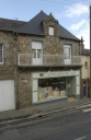 Ancien hôtel puis maison à boutique, 25 rue Nationale (Tinténiac)