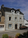 Maison, 12 rue de la Mairie (Melrand)