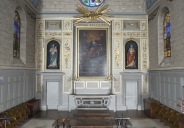 Ensembe du maître-autel : autel, retable, 3 gradins d'autel, tabernacle, 2 degrés d'autel