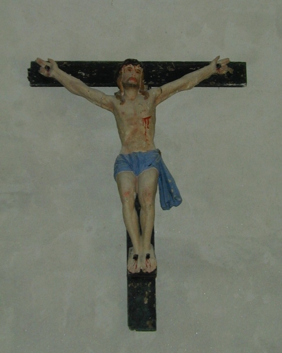 Statue de Christ en croix