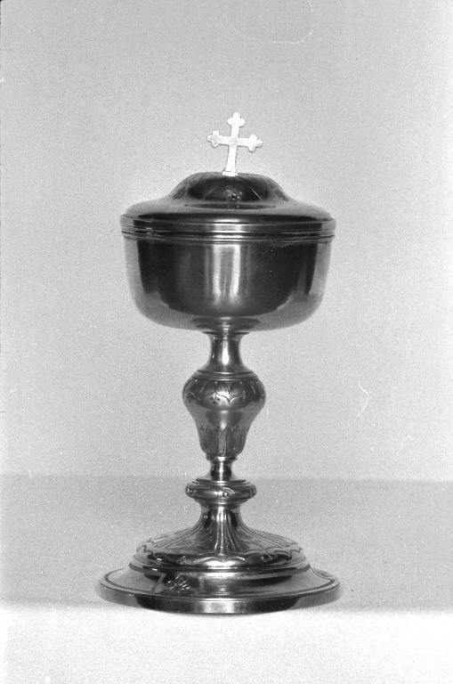 Ciboire (1), église paroissiale Saint-Coulitz (Saint-Coulitz)