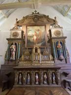 Ensemble du maître-autel : autel, retable, tabernacle, tableau : Baptême du Christ, 2 statues : saint Jean-Baptiste, sainte Madeleine, église Saint-Jean-Baptiste du Temple (Carentoir)