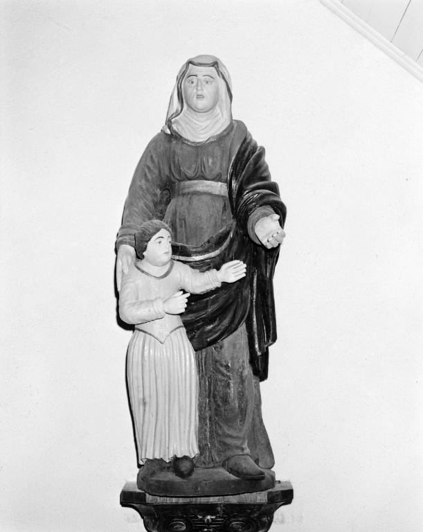 Groupe sculpté (petite nature, d'applique) : Education de la Vierge, chapelle Saint-Léonard (Theix fusionnée en Theix-Noyalo en 2016)